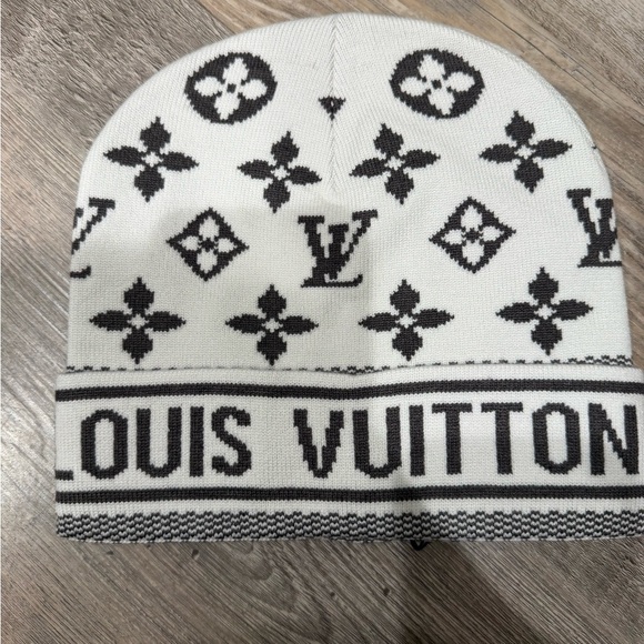 Beanie hat